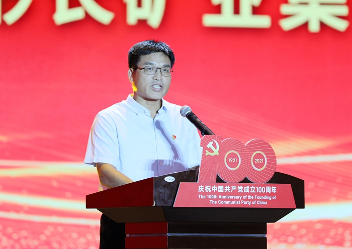 赵文革.jpg