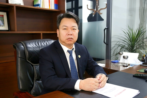 铁运分公司总经理周宏利_副本.jpg