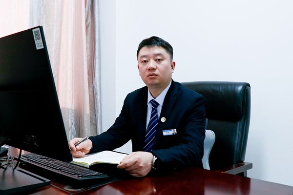 宁超_副本.jpg