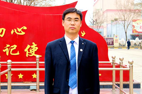 白杨_副本.jpg