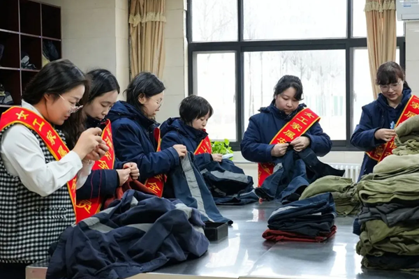 文家坡爱心缝补_副本.png