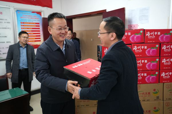 微信图片_20250314170541_副本.jpg