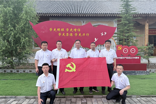 红色教育_副本.jpg