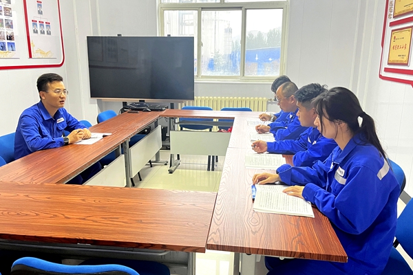 1.班前会任务交接明确_副本.jpg