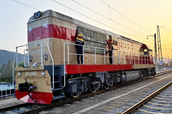 1761635401412669.jpg 机车悬挂棉布帘_副本.jpg