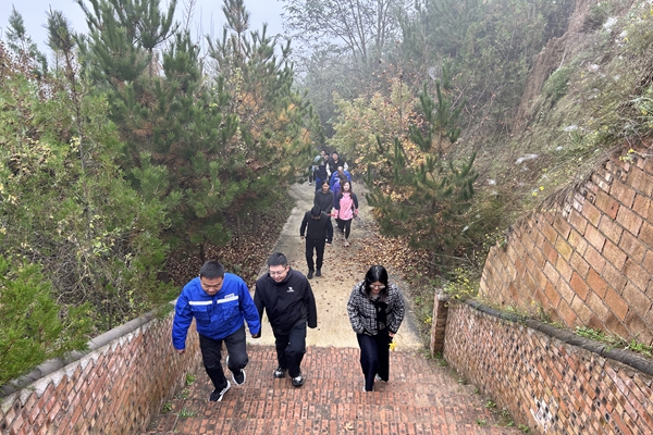 登顶过程 (2)_副本.jpg