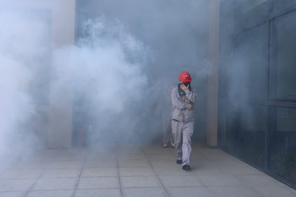 1761896639103155.jpg 现场人员撤离照片1_副本.jpg